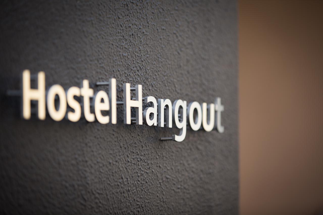 Dot Hostel Hangout Osaka Exteriör bild